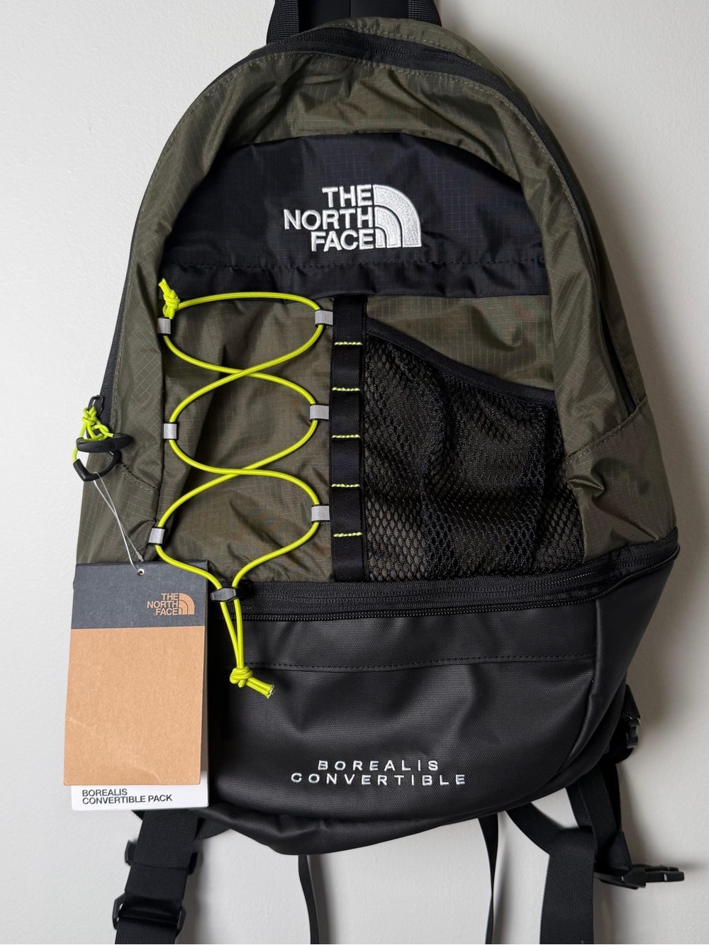 The North Face Borealis Convertible Pack 17.5L New Taupe Green NWT NF0A88TK
